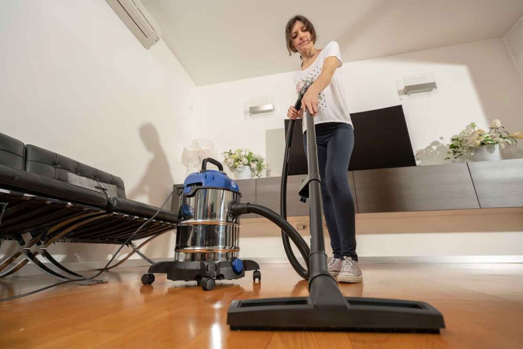 Riparare l’aspirapolvere cambiando i filtri